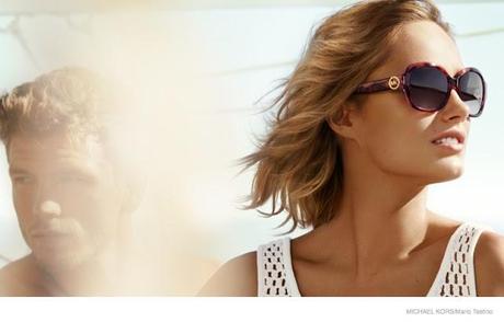 Karmen Pedaru se va de yate para la nueva campaña de Michael Kors