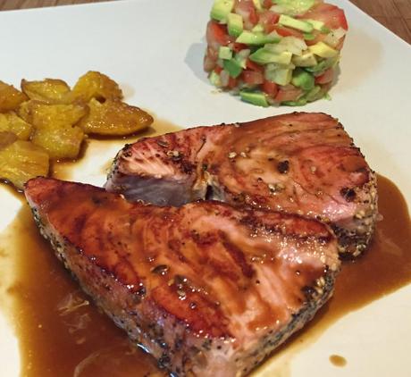 Atun con salsa de naranja y soja