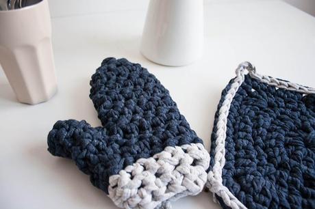 LAS COSAS QUE TEJÍ EN EL 2014 detalle manopla ganchillo xxl