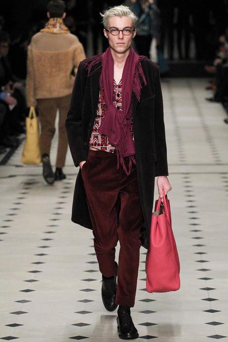 Burberry_Prorsum_fall_winter_2015_glamour_narcotico_lifestyle_and_fashion_blogger (41)