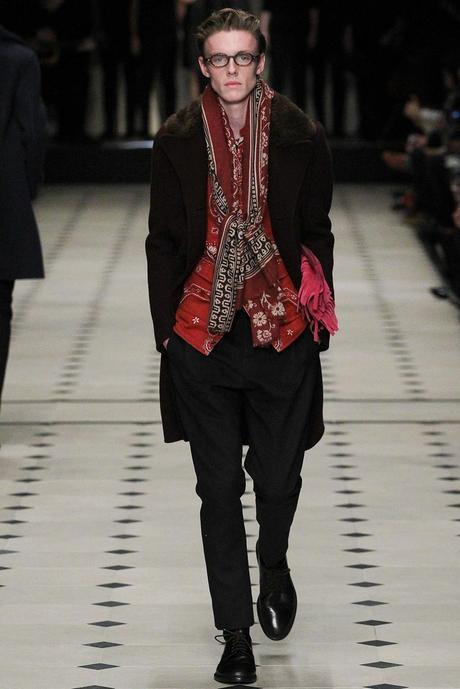 Burberry_Prorsum_fall_winter_2015_glamour_narcotico_lifestyle_and_fashion_blogger (10)