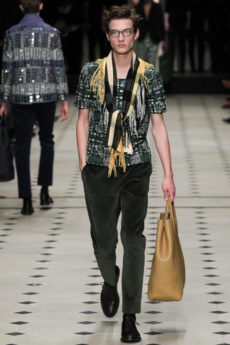 Burberry_Prorsum_fall_winter_2015_glamour_narcotico_lifestyle_and_fashion_blogger (46)