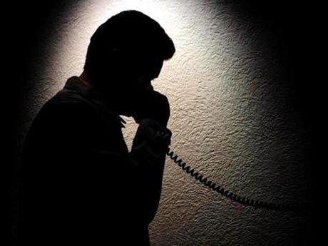 [Página 42] Llamadas anónimas