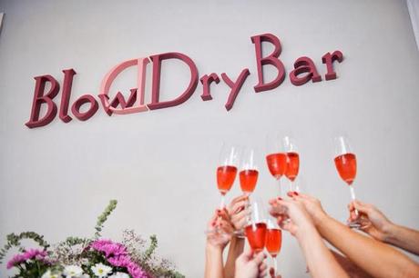 Blow Dry Bar Madrid, bar de peinados y maquillaje 