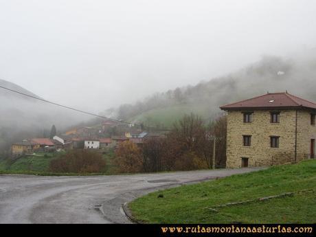 Ruta Xanas, Valdolayés, Peña Rey: De la Iglesia de San Antonio de Padua a Pedroveya