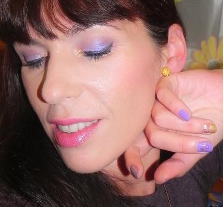 Flores de invierno: Hoy, Caléndula morada (look, manicura y outfit). Flores de invierno: Hoy, Caléndula morada (look, manicura y outfit).