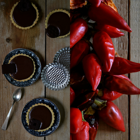 TARTALETAS DE CHOCOLATE Y GUINDILLA