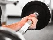 Advierten exceso levantamiento pesas causa insuficiencia renal