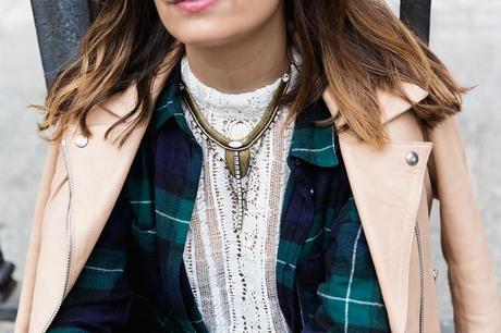 Flared_Jeans-Outfit-Checked_Skirt-Street_Style-Leather_Biker_Jacket-Sandro_Paris-Lace_Top-Collage_Vintage-42