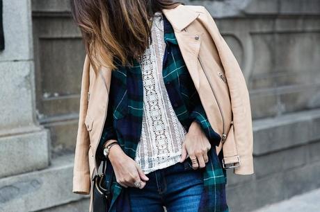 Flared_Jeans-Outfit-Checked_Skirt-Street_Style-Leather_Biker_Jacket-Sandro_Paris-Lace_Top-Collage_Vintage-39