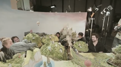 Airbnb. 30 personas y 5 semanas para un spot handmade de 60 segundos. ¡Mira! airbandb_handmade6