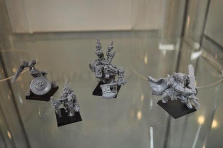 Luchador del foso Orco y Murmillo de Cirlea novedades de AoW(Tim Prow)