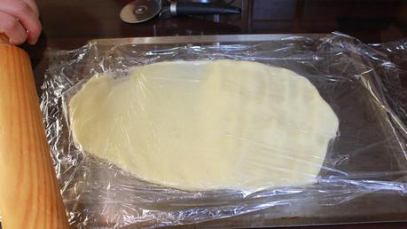 Rollitos de mozzarella dulce حلاوة جبن