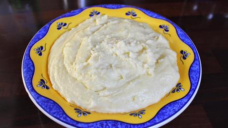 Rollitos de mozzarella dulce حلاوة جبن