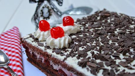 Tarta selva negra;black forest cake