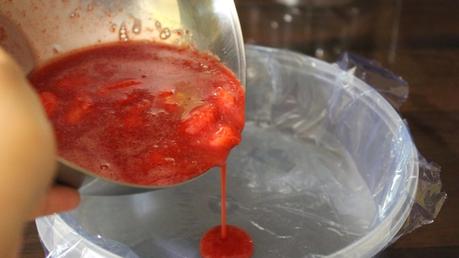 Tarta symphonie de queso, fresas y streusel almendras de P.hermé