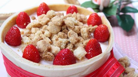 Tarta symphonie de queso, fresas y streusel almendras de P.hermé