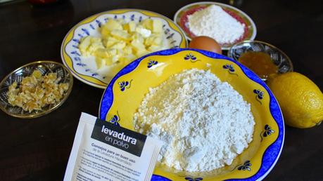 Galletas con mermelada y jengibre confitado