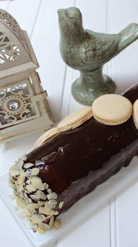 Tarta helada de crepes cubierta con glaseado brillante, ¡¡una delicia!!