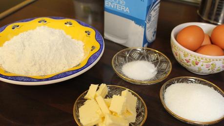 Tarta helada de crepes cubierta con glaseado brillante, ¡¡una delicia!!