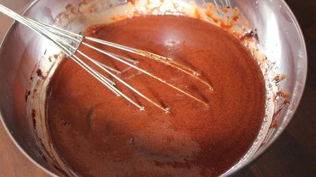 Tarta helada de crepes cubierta con glaseado brillante, ¡¡una delicia!!