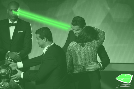 DISIMULA, EL ODIO, A LOS SELFIES, DURMIENDO