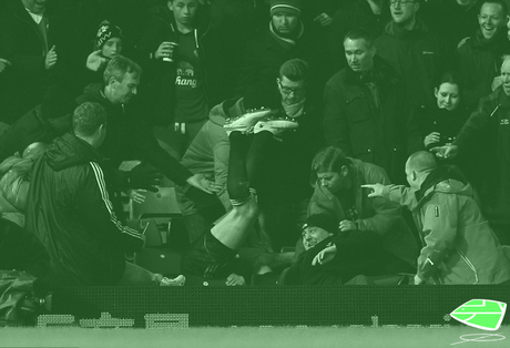 DISIMULA, EL ODIO, A LOS SELFIES, DURMIENDO