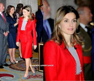 Dña. Letizia luce pulsera para la modificación de los horarios españoles