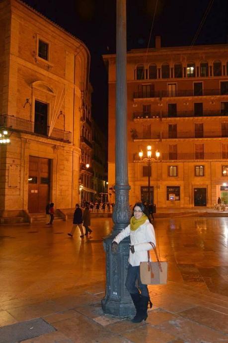 ESTILO CASUAL POR LA CIUDAD