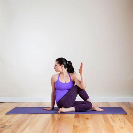 LRG Magazine - Yoga para tonificar y alargar 10