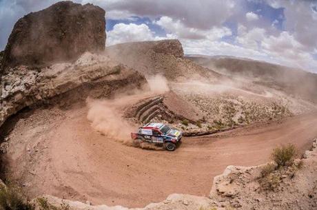 El equipo Toyota OIL C5N superó los obstáculos y sigue en carrera