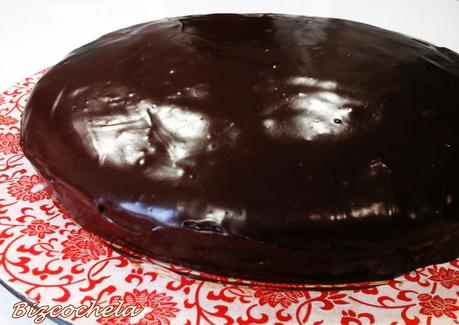 SUPER TARTA DE CHOCOLATE