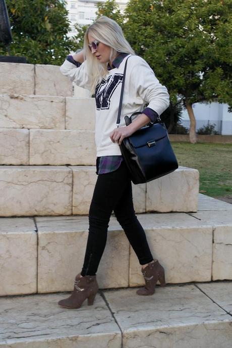 MUST HAVE: COW-BOY BOOTS