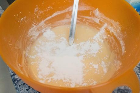 Bizcocho de limón y cacahuetes