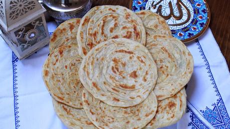 Meloui o crepes hojaldrados marroquíes