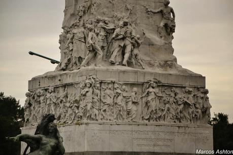 Monumento de los Españoles / Monument of the Spanish