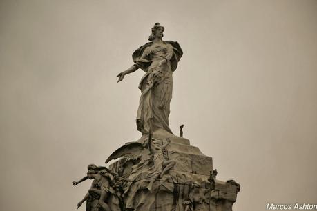 Monumento de los Españoles / Monument of the Spanish