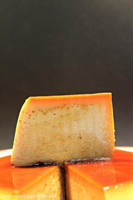 Flan de turrón