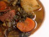 Caldo gallego ligero lacón grelos