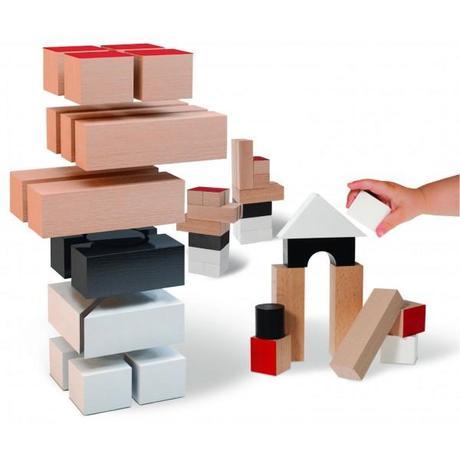 Nan casteller, una tradición convertida en juego Nan casteller, una tradición convertida en juego