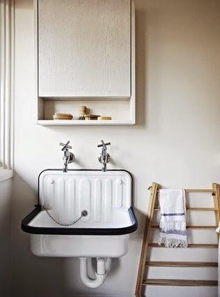 Casa de 1960 con espíritu nórdico e industrial