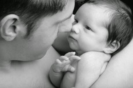 Retrasar paternidad aumenta longevidad de los hijos