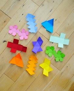 Formas tridimensionales / Packaging & Publicidad o de cómo exponer una figura geométrica como si de un producto de marketing se tratara Formas tridimensionales / Packaging & Publicidad o de cómo exponer una figura geométrica como si de un producto de marketing se tratara