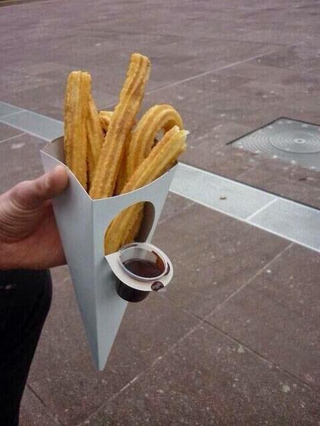 Formas tridimensionales / Packaging & Publicidad o de cómo exponer una figura geométrica como si de un producto de marketing se tratara Formas tridimensionales / Packaging & Publicidad o de cómo exponer una figura geométrica como si de un producto de marketing se tratara