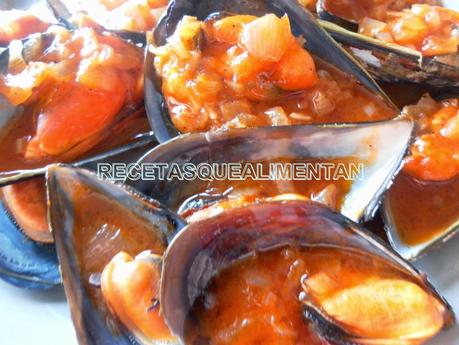 TIGRES RABIOSOS O MEJILLONES EN SALSA PICANTE