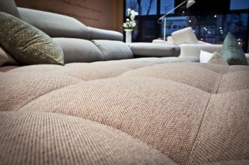 Sofas de estilo. Karanné es una apuesta de confianza Detail Sofa Comodoos Interiores