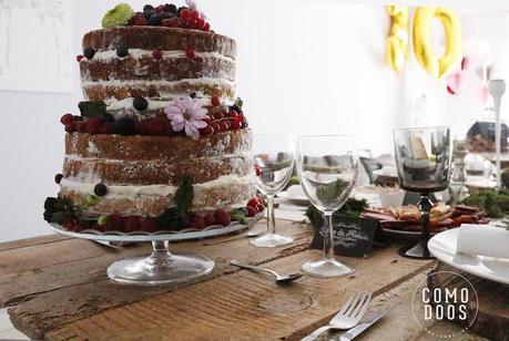 Nacked Cake 30 Cumpleaños Comodoos Interiores