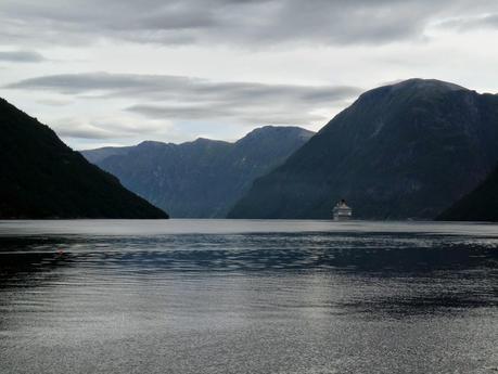 Más Fiordos Noruegos y llegada a Trodheim