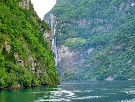 Más Fiordos Noruegos y llegada a Trodheim