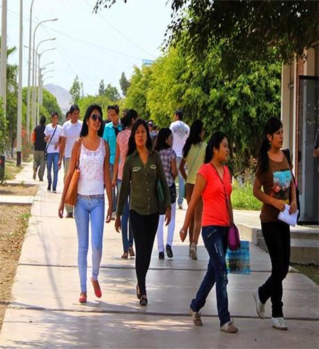 SE INICIA CICLO DE NIVELACIÓN  2015 EN LA UNJFSC DE HUACHO...